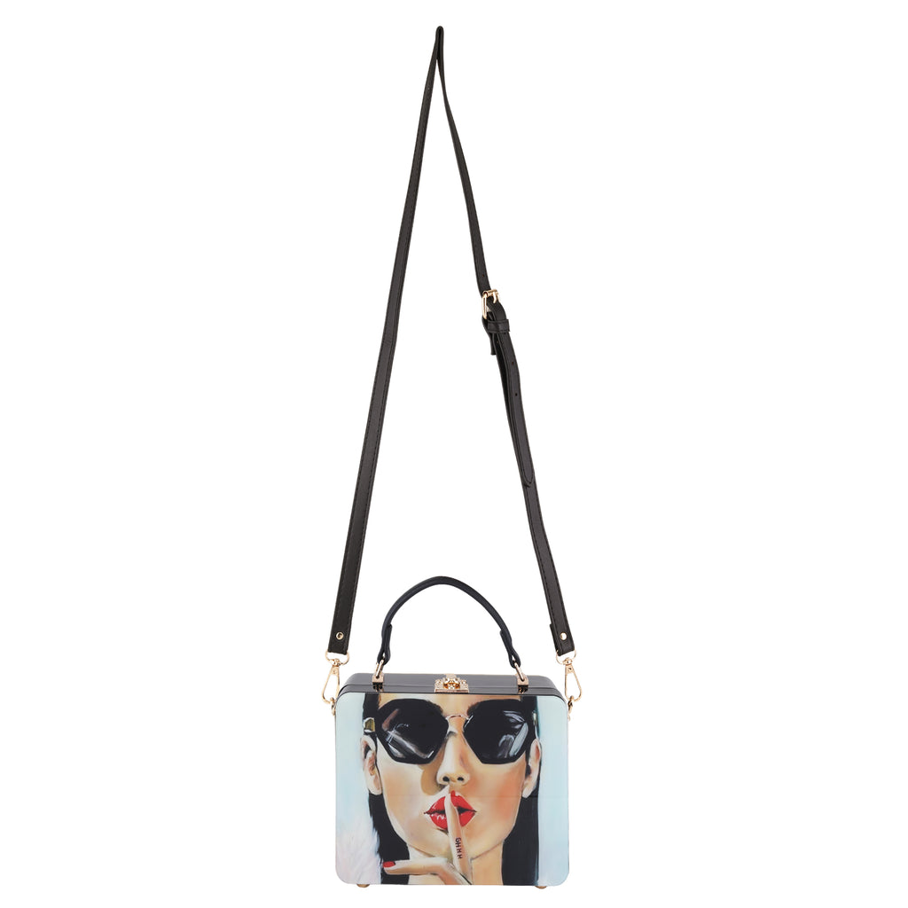 Myway Box Clutch